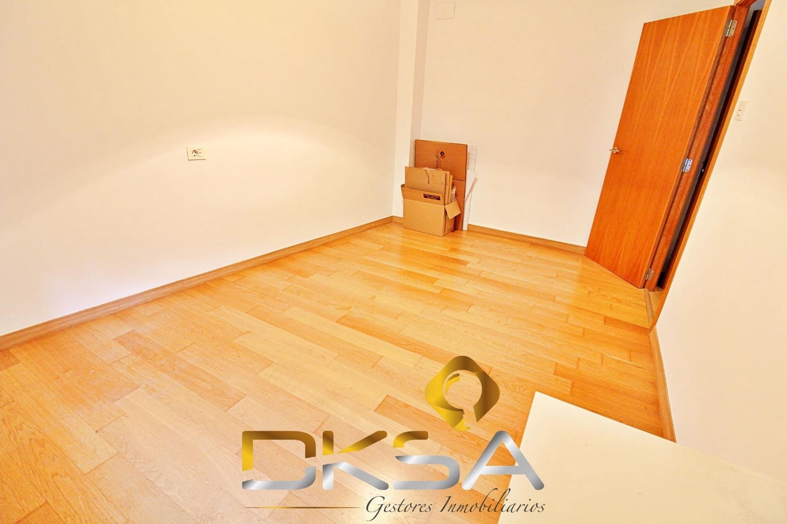 Appartement de 3 chambres à louer à Vila-real - 850 € (Ref: 9805818)