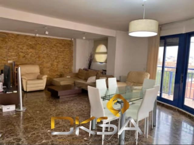 Ático de 4 habitaciones en Castelló de la Plana en venta - 315.000 € (Ref: 9805819)