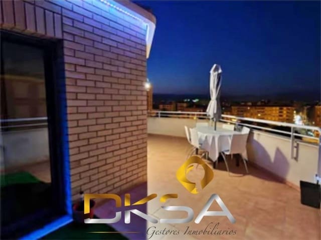 Ático de 4 habitaciones en Castelló de la Plana en venta - 315.000 € (Ref: 9805819)