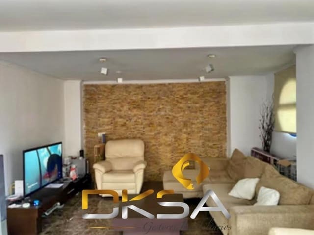 Ático de 4 habitaciones en Castelló de la Plana en venta - 315.000 € (Ref: 9805819)