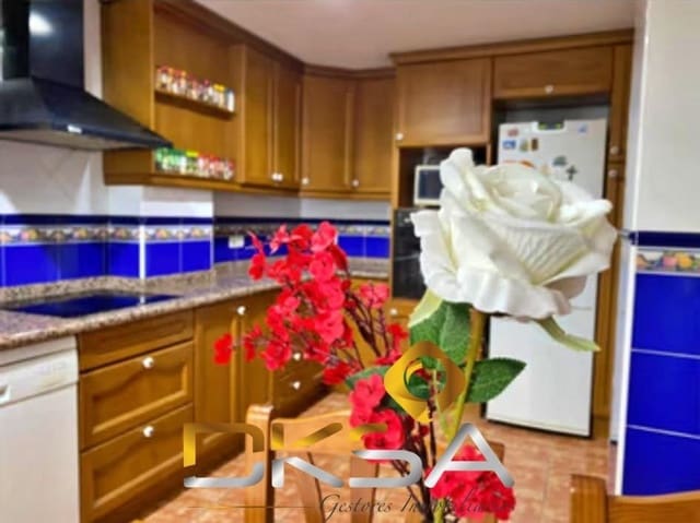 Ático de 4 habitaciones en Castelló de la Plana en venta - 315.000 € (Ref: 9805819)