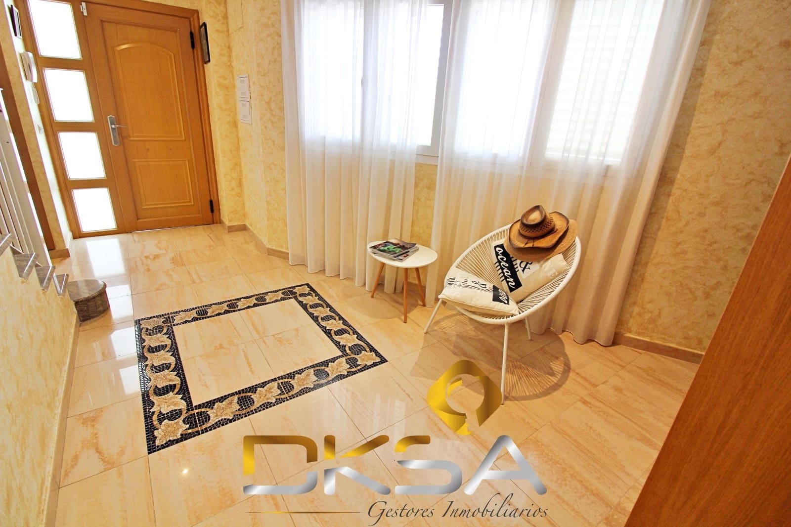 5 sovrum Villa till salu i Oropesa  med pool - 610 000 € (Ref: 9805820)