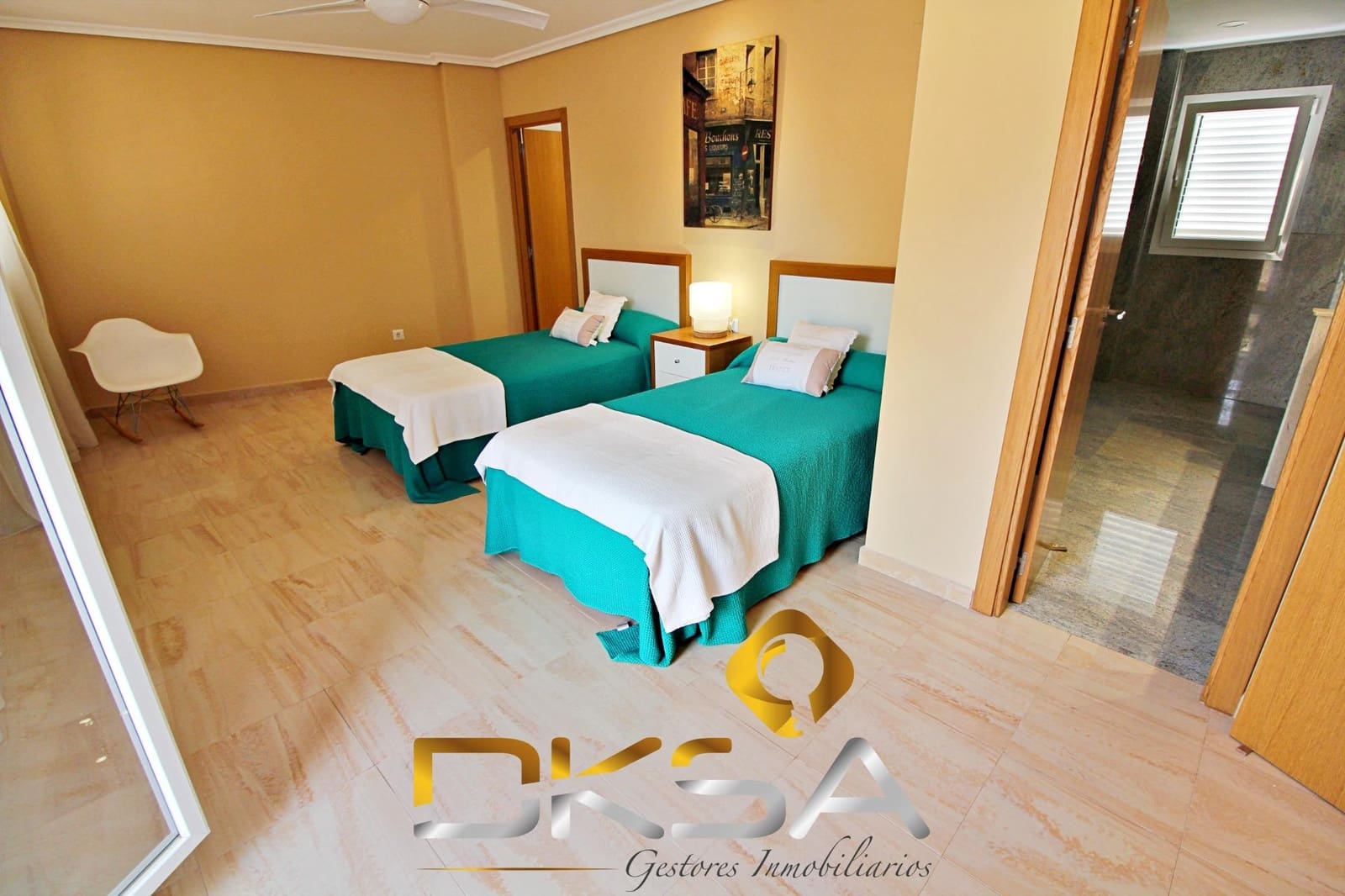 5 sovrum Villa till salu i Oropesa  med pool - 610 000 € (Ref: 9805820)