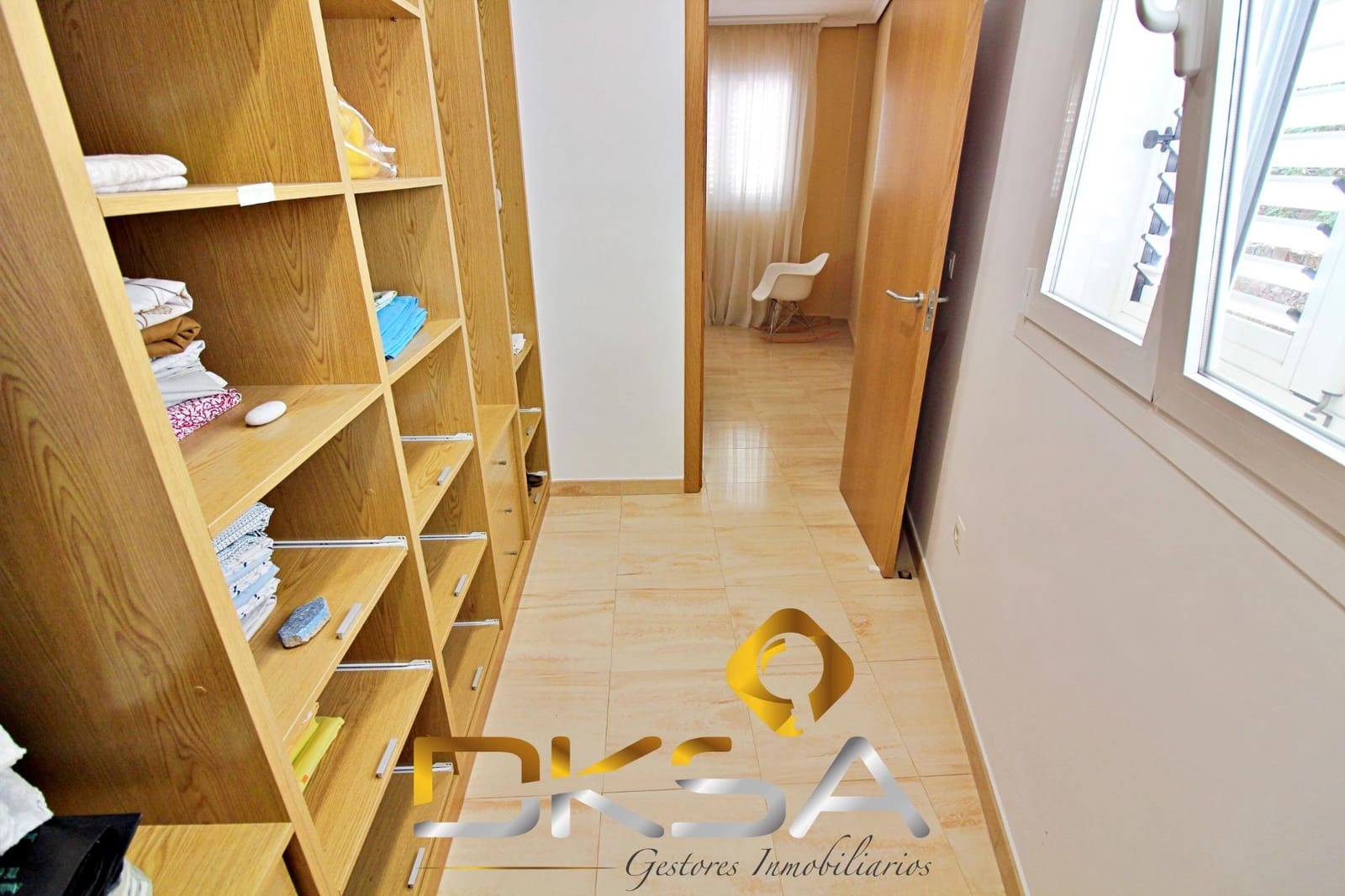 5 sovrum Villa till salu i Oropesa  med pool - 610 000 € (Ref: 9805820)