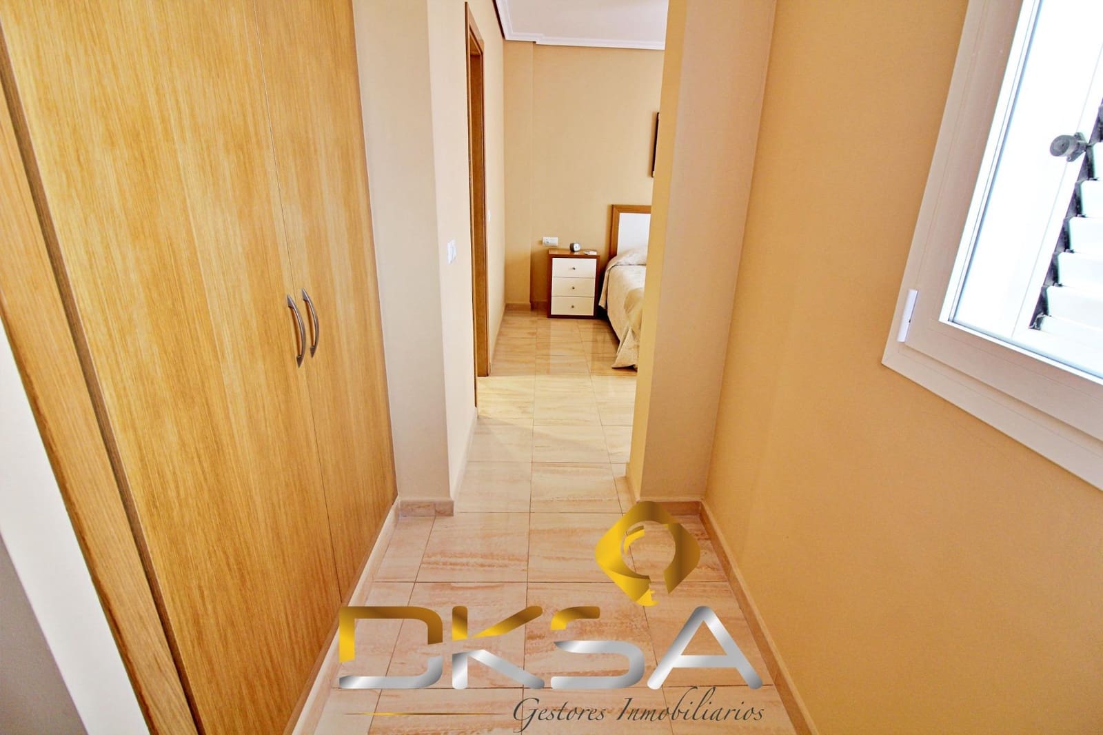 5 sovrum Villa till salu i Oropesa  med pool - 610 000 € (Ref: 9805820)