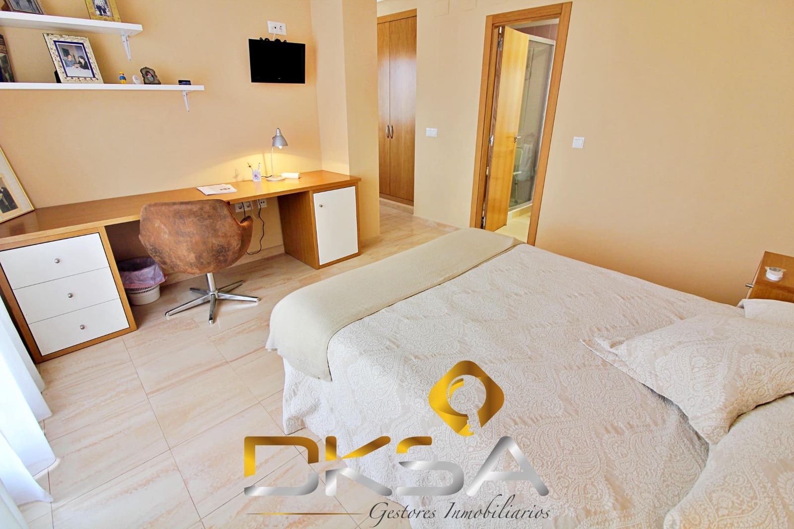 5 sovrum Villa till salu i Oropesa  med pool - 610 000 € (Ref: 9805820)