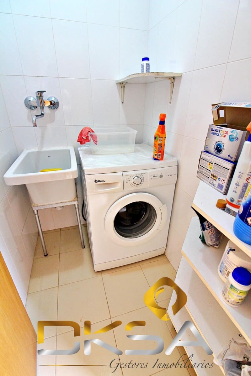 5 sovrum Villa till salu i Oropesa  med pool - 610 000 € (Ref: 9805820)