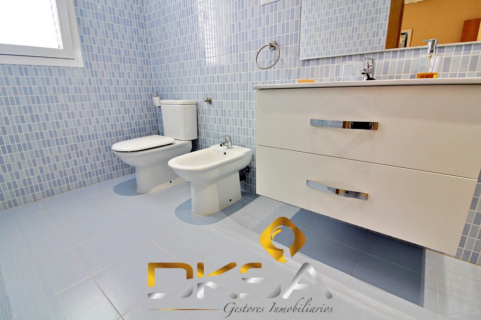 5 sovrum Villa till salu i Oropesa  med pool - 610 000 € (Ref: 9805820)