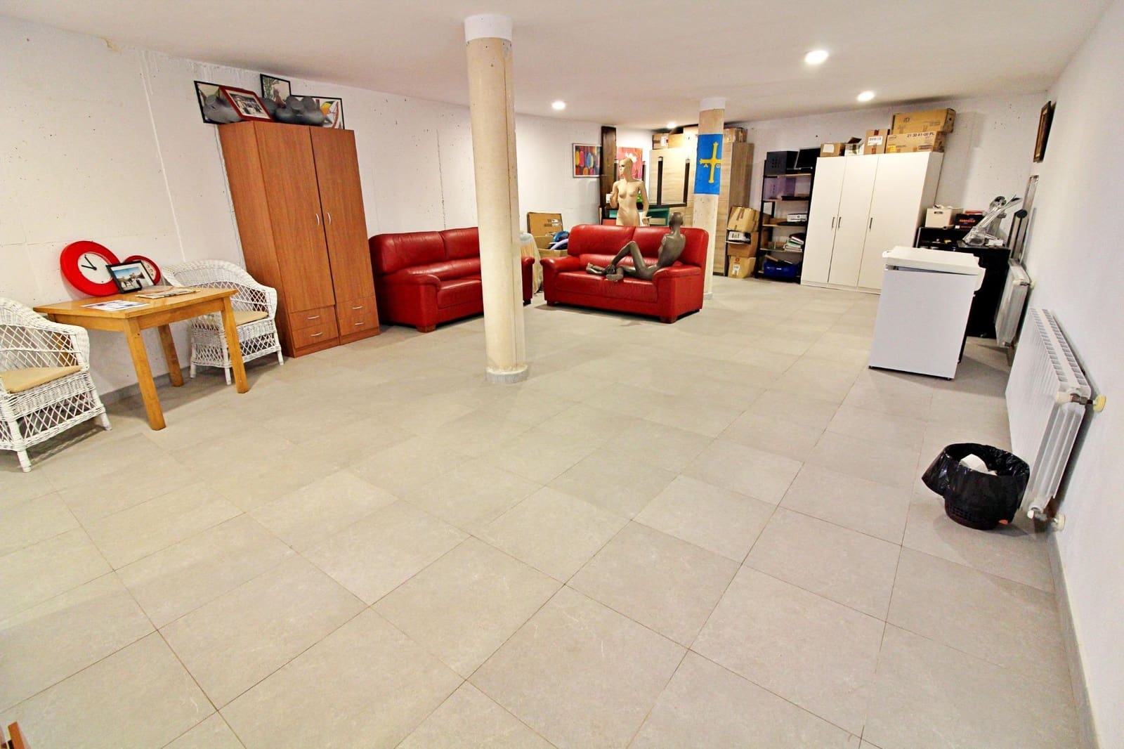 5 sovrum Villa till salu i Oropesa  med pool - 610 000 € (Ref: 9805820)