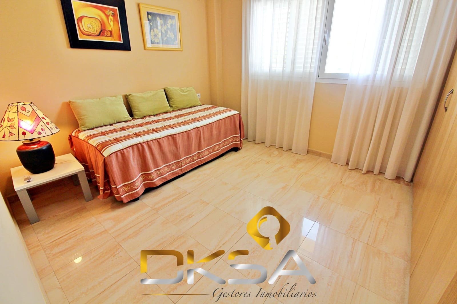 5 sovrum Villa till salu i Oropesa  med pool - 610 000 € (Ref: 9805820)