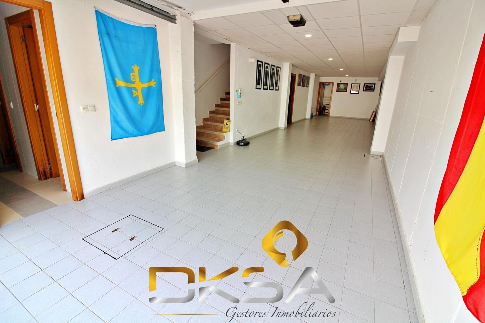 5 sovrum Villa till salu i Oropesa  med pool - 610 000 € (Ref: 9805820)