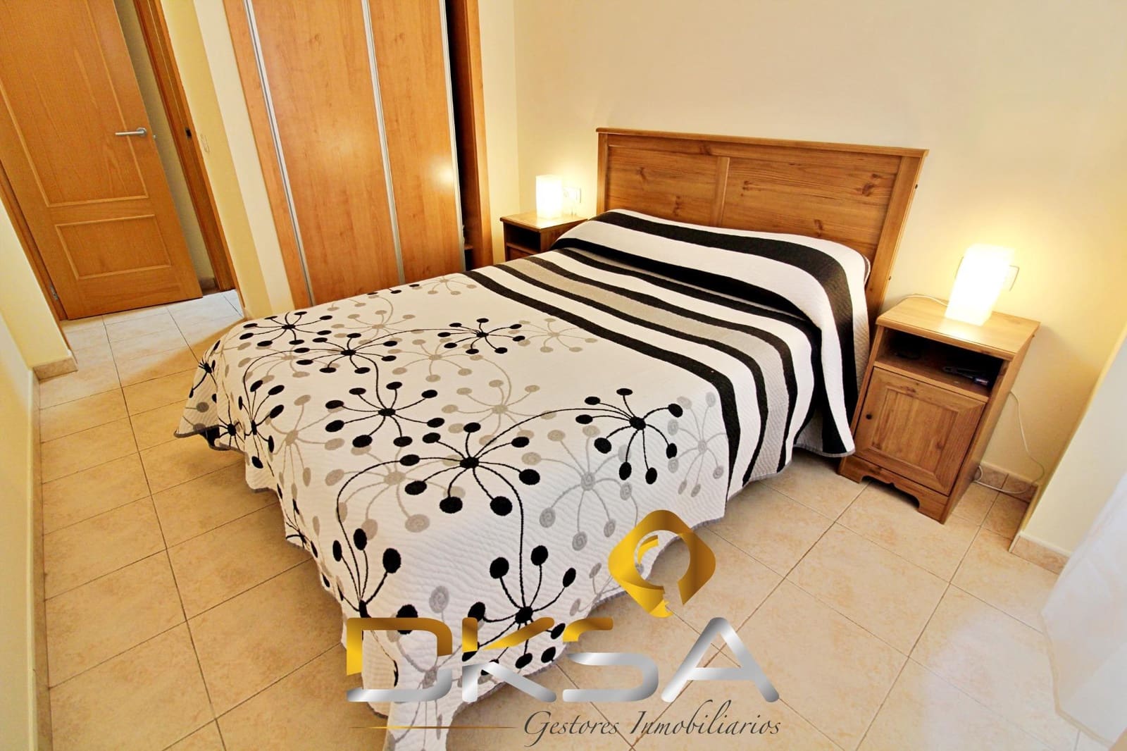 2 bedroom Flat for sale in Oropesa  with pool - € 182,000 (Ref: 9805821)