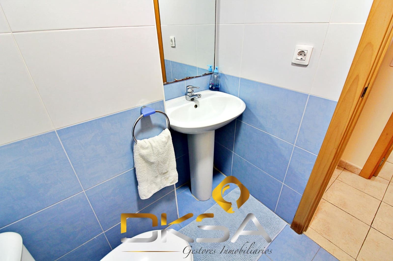 2 bedroom Flat for sale in Oropesa  with pool - € 182,000 (Ref: 9805821)