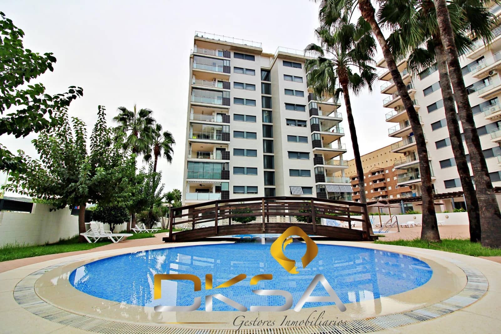 2 bedroom Flat for sale in Oropesa  with pool - € 182,000 (Ref: 9805821)