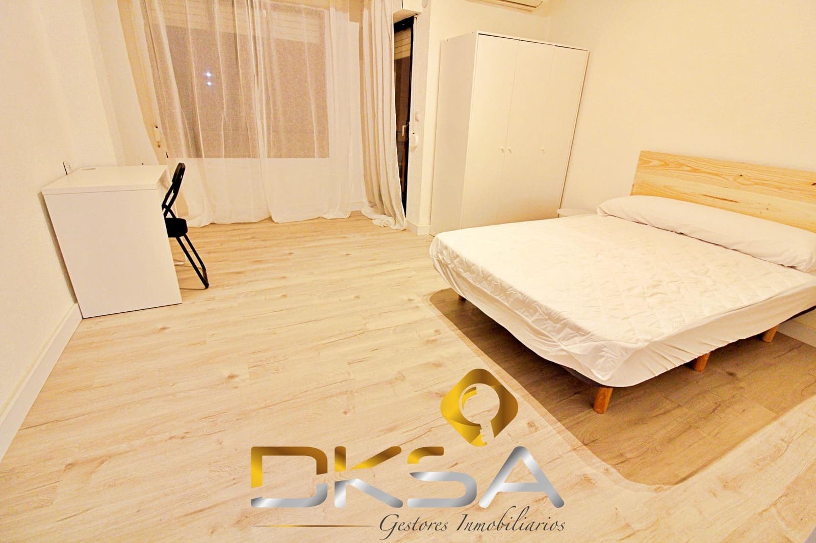 4 slaapkamer Flat te koop in Vila-real - € 115.000 (Ref: 9805822)