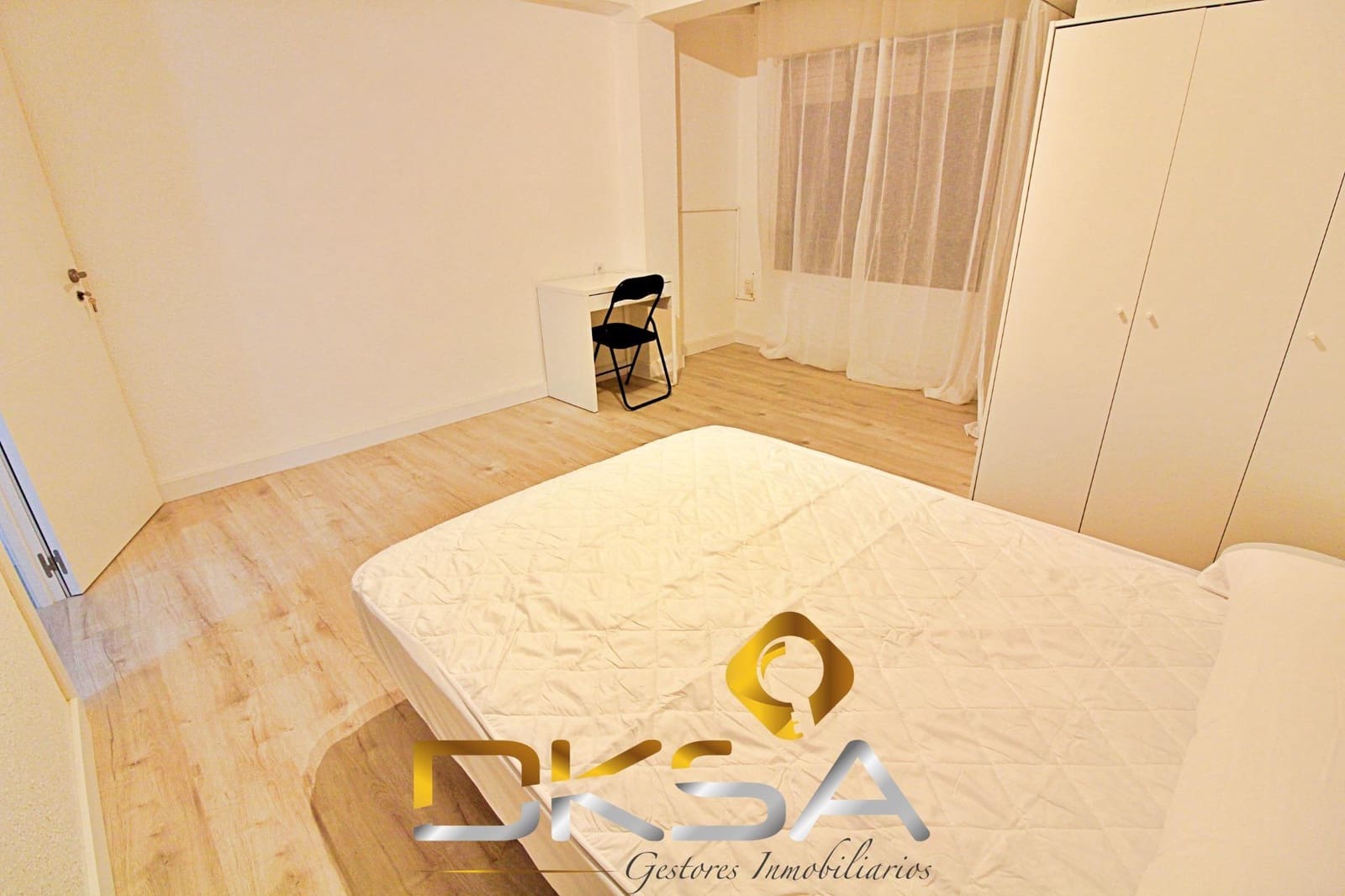 4 slaapkamer Flat te koop in Vila-real - € 115.000 (Ref: 9805822)