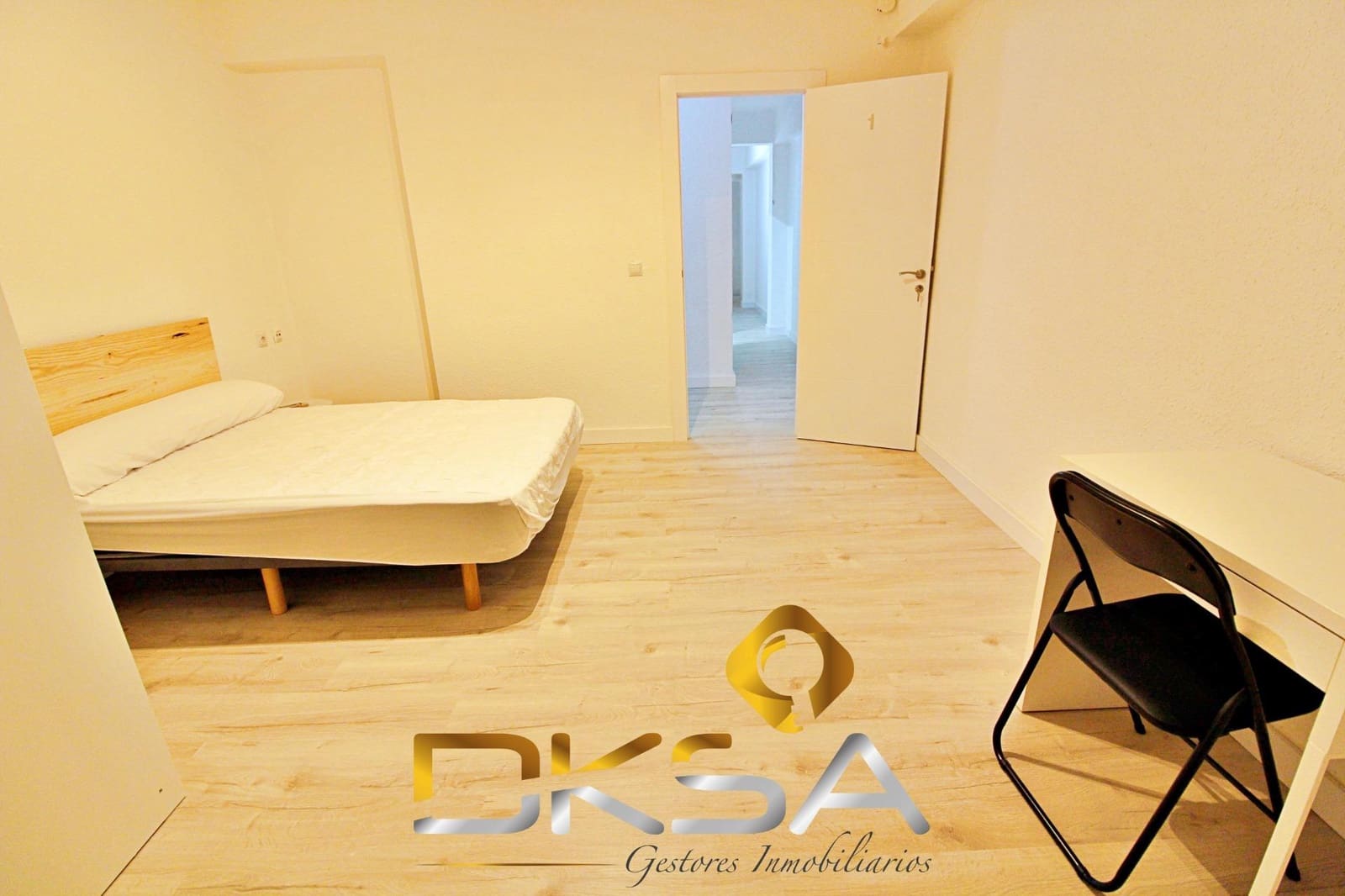 4 slaapkamer Flat te koop in Vila-real - € 115.000 (Ref: 9805822)