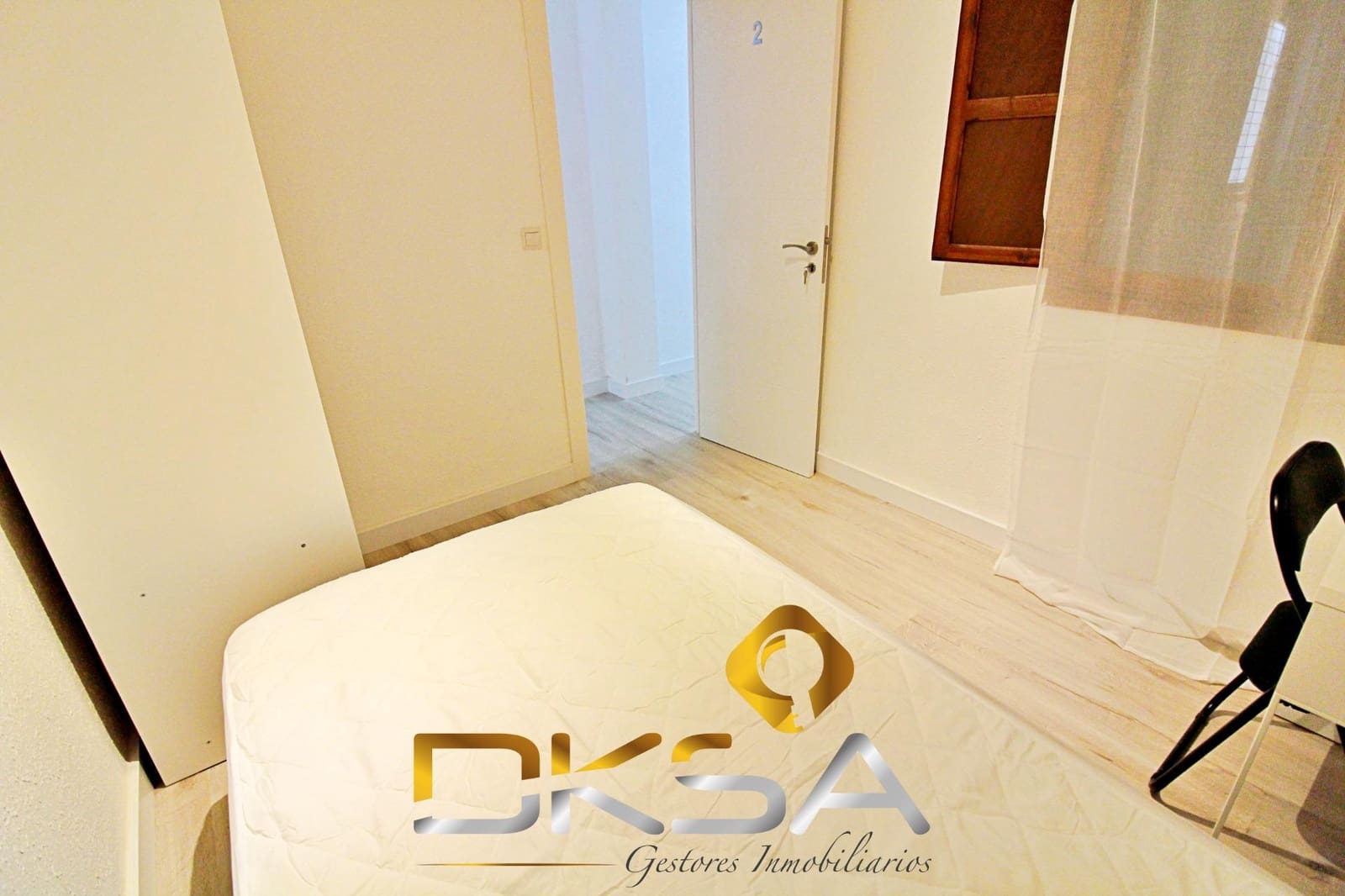 4 slaapkamer Flat te koop in Vila-real - € 115.000 (Ref: 9805822)