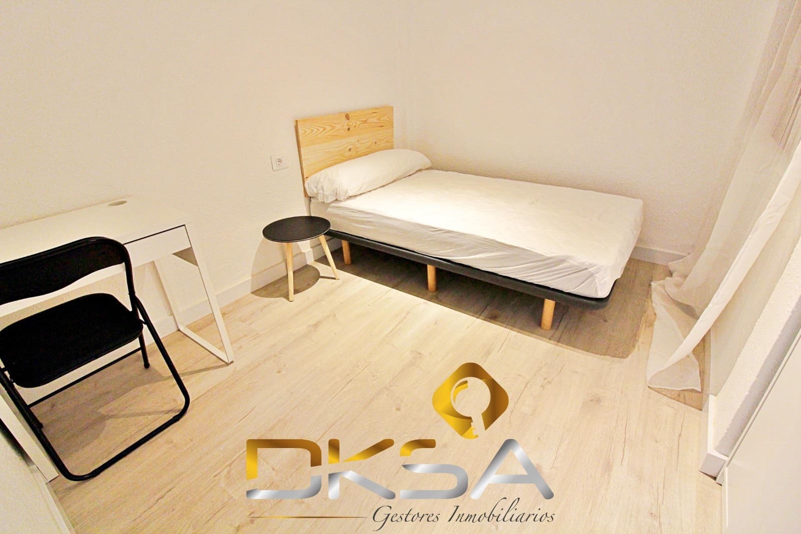 4 slaapkamer Flat te koop in Vila-real - € 115.000 (Ref: 9805822)