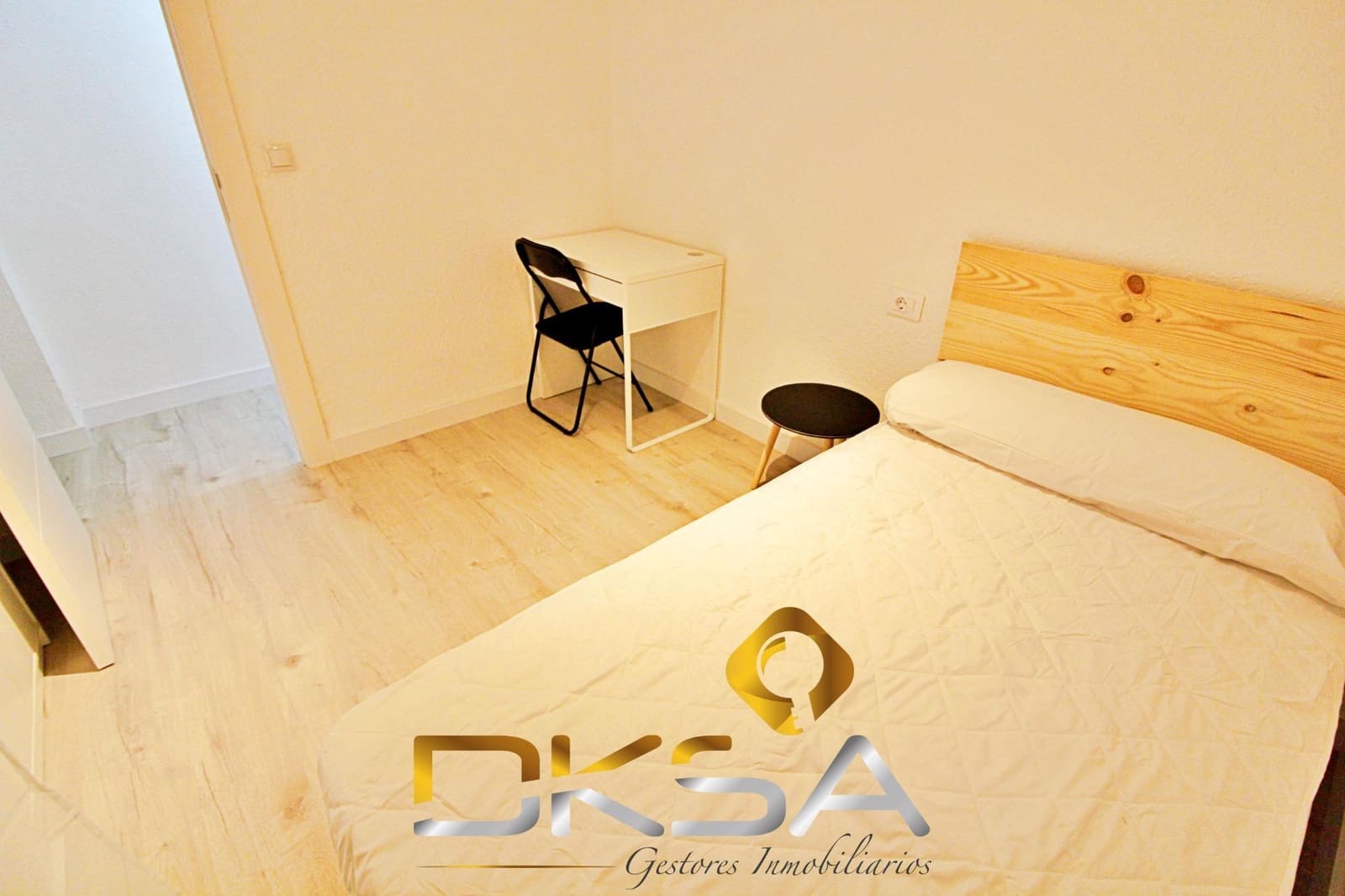 4 slaapkamer Flat te koop in Vila-real - € 115.000 (Ref: 9805822)