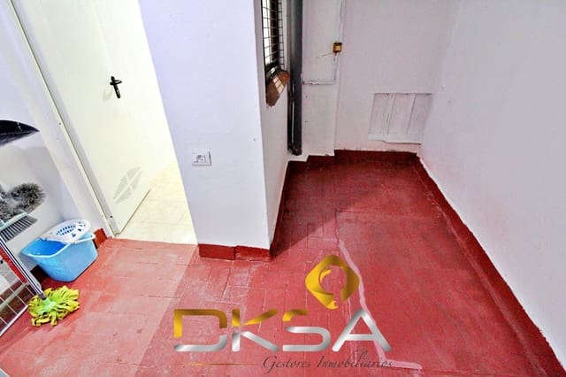 4 slaapkamer Flat te koop in Vila-real - € 115.000 (Ref: 9805822)