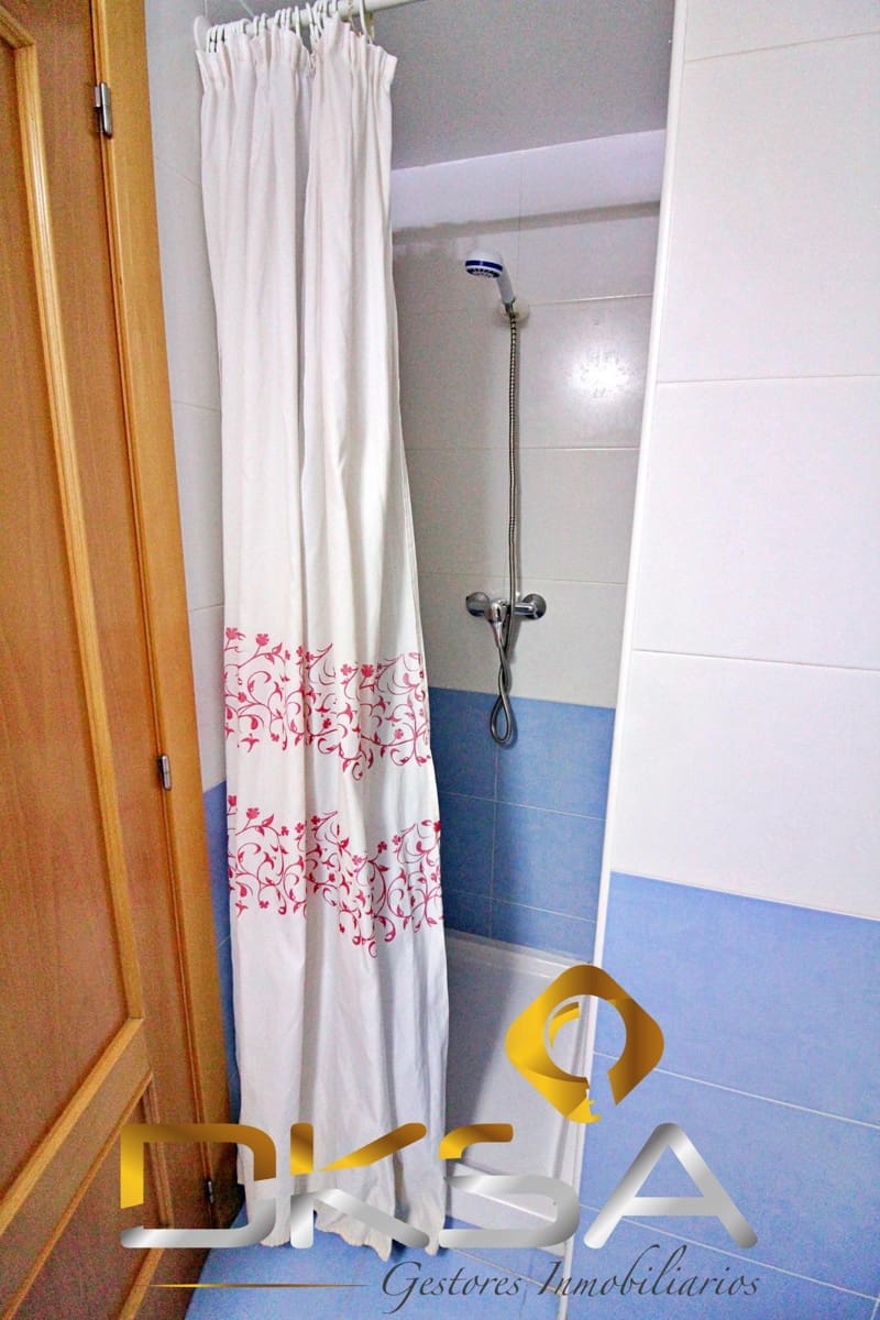 4 bedroom Penthouse for sale in Oropesa  with pool - € 355,000 (Ref: 9805823)