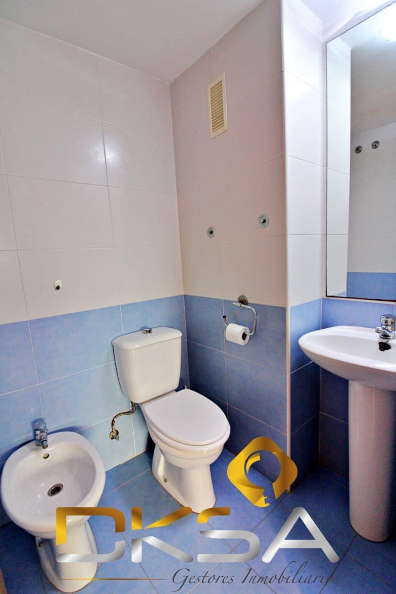 4 bedroom Penthouse for sale in Oropesa  with pool - € 355,000 (Ref: 9805823)