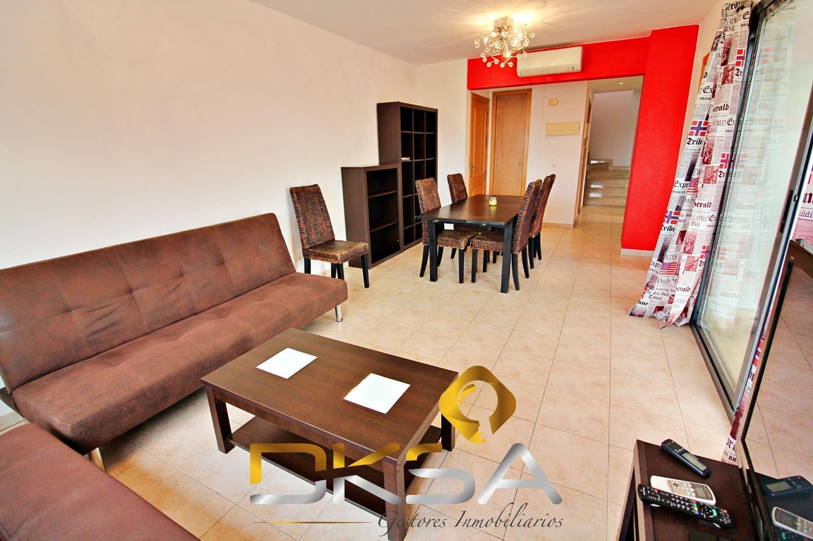 4 bedroom Penthouse for sale in Oropesa  with pool - € 355,000 (Ref: 9805823)