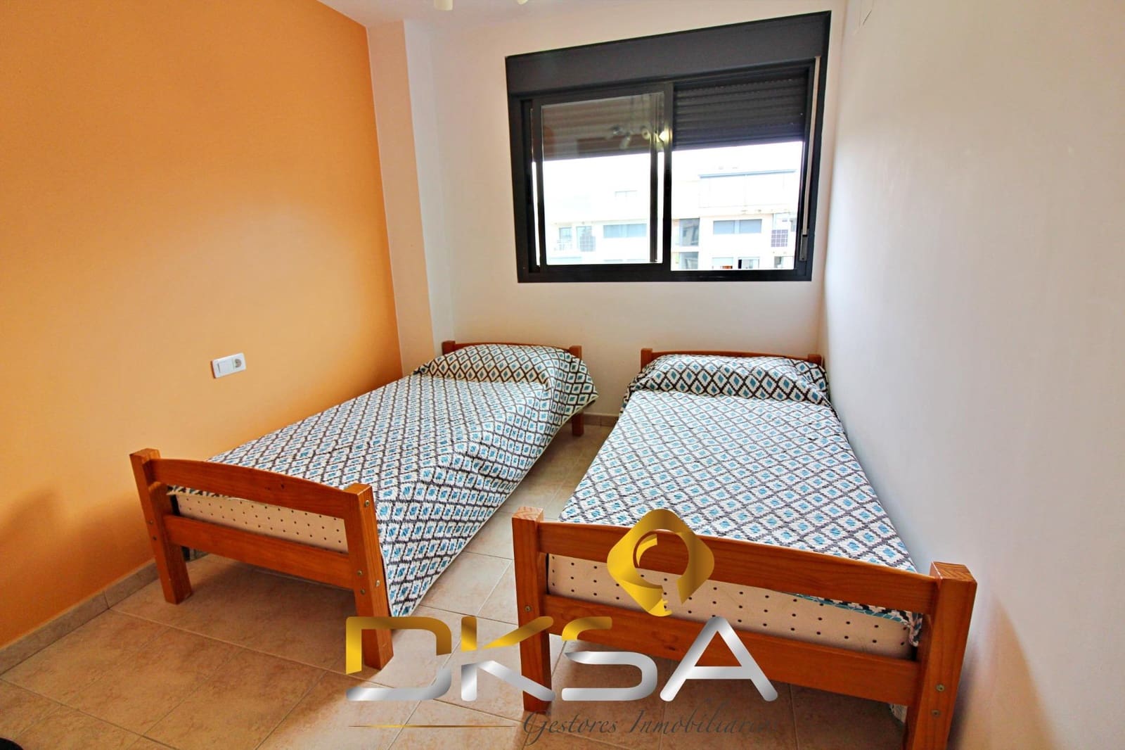 4 bedroom Penthouse for sale in Oropesa  with pool - € 355,000 (Ref: 9805823)