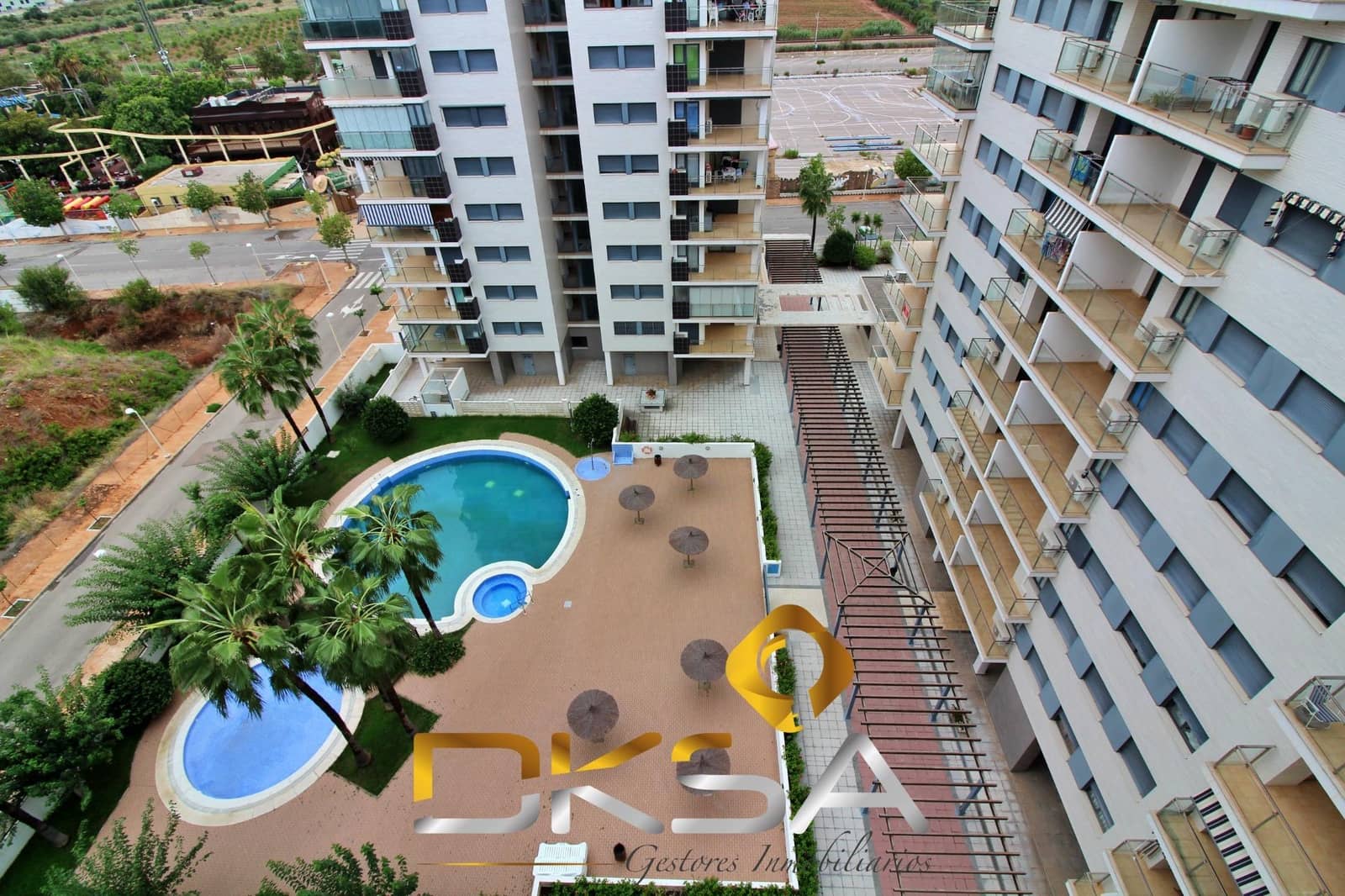 4 bedroom Penthouse for sale in Oropesa  with pool - € 355,000 (Ref: 9805823)