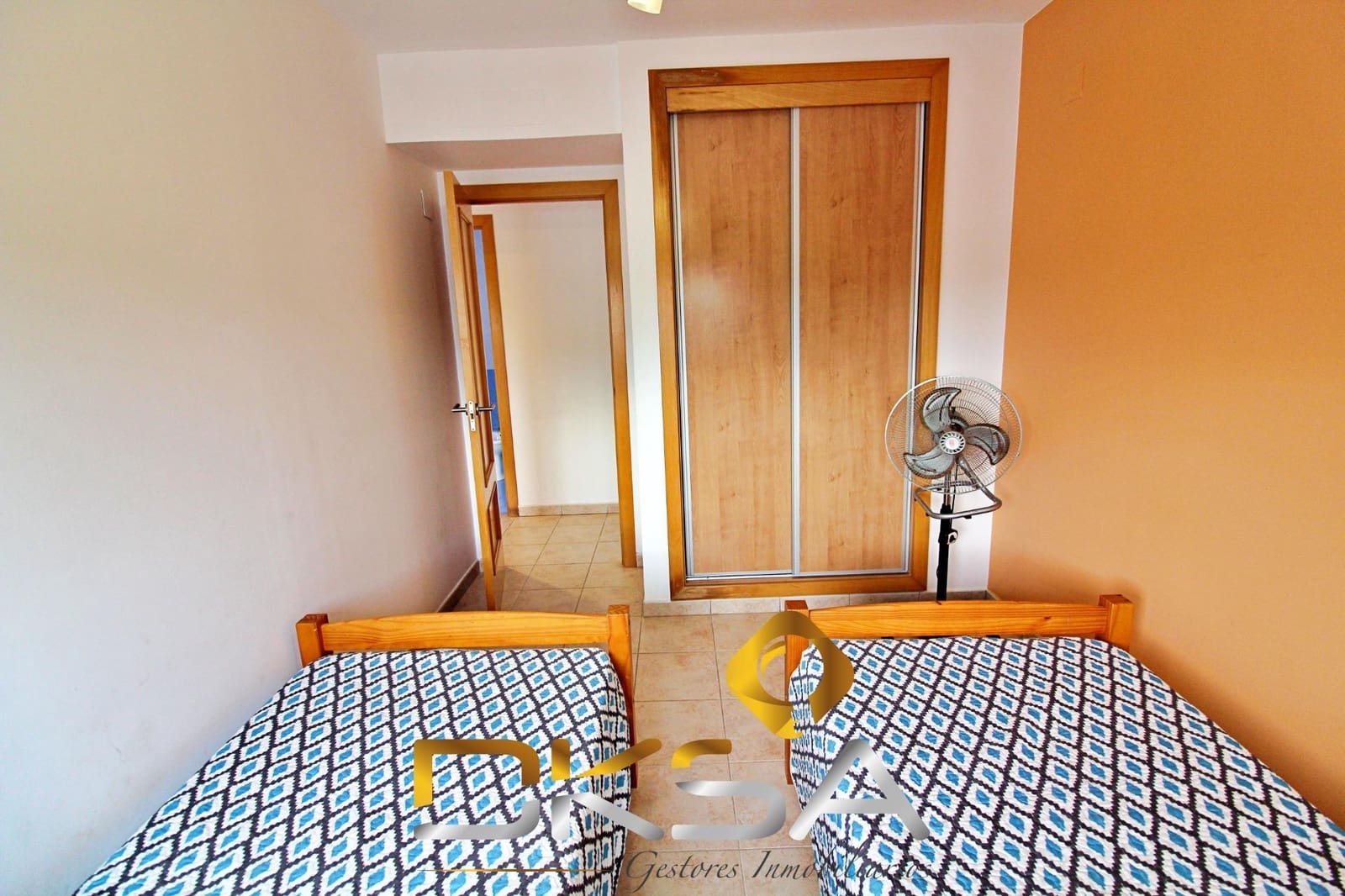 4 bedroom Penthouse for sale in Oropesa  with pool - € 355,000 (Ref: 9805823)