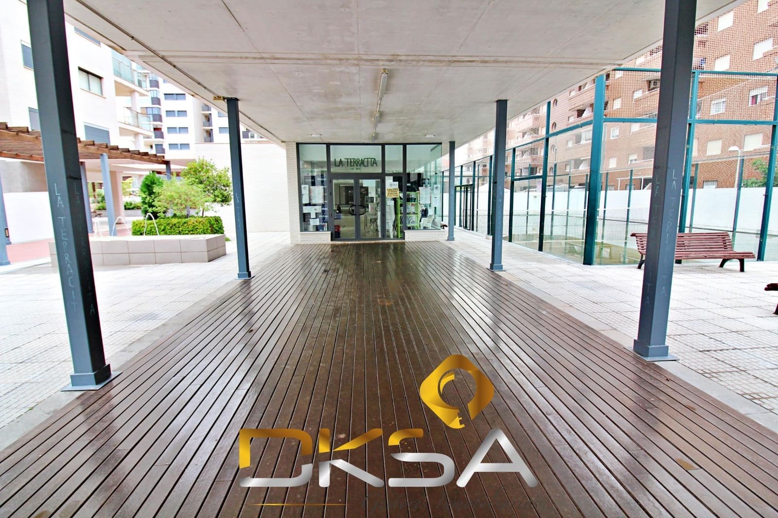 4 bedroom Penthouse for sale in Oropesa  with pool - € 355,000 (Ref: 9805823)