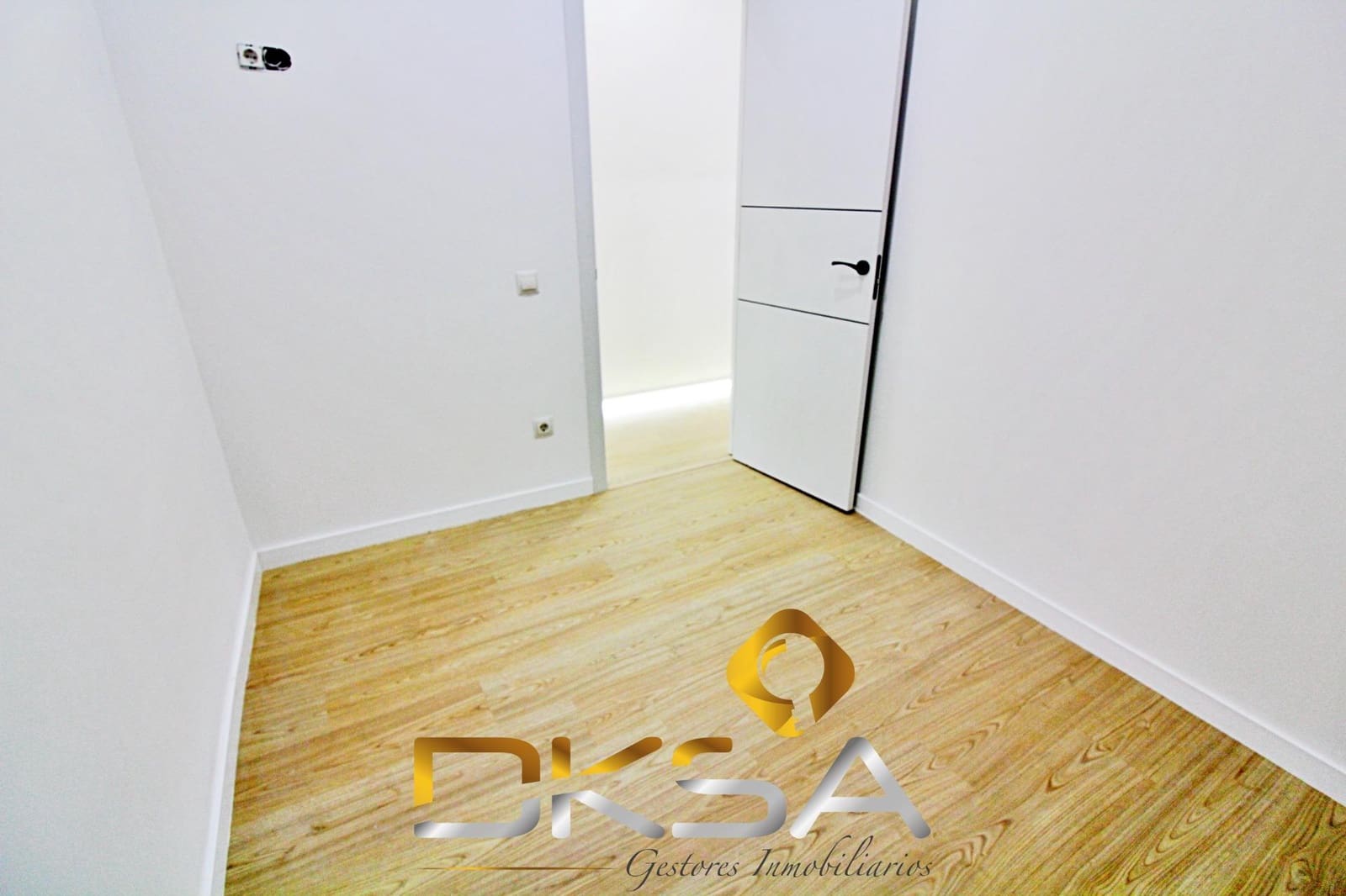 3 slaapkamer Flat te koop in Vila-real - € 115.000 (Ref: 9805824)