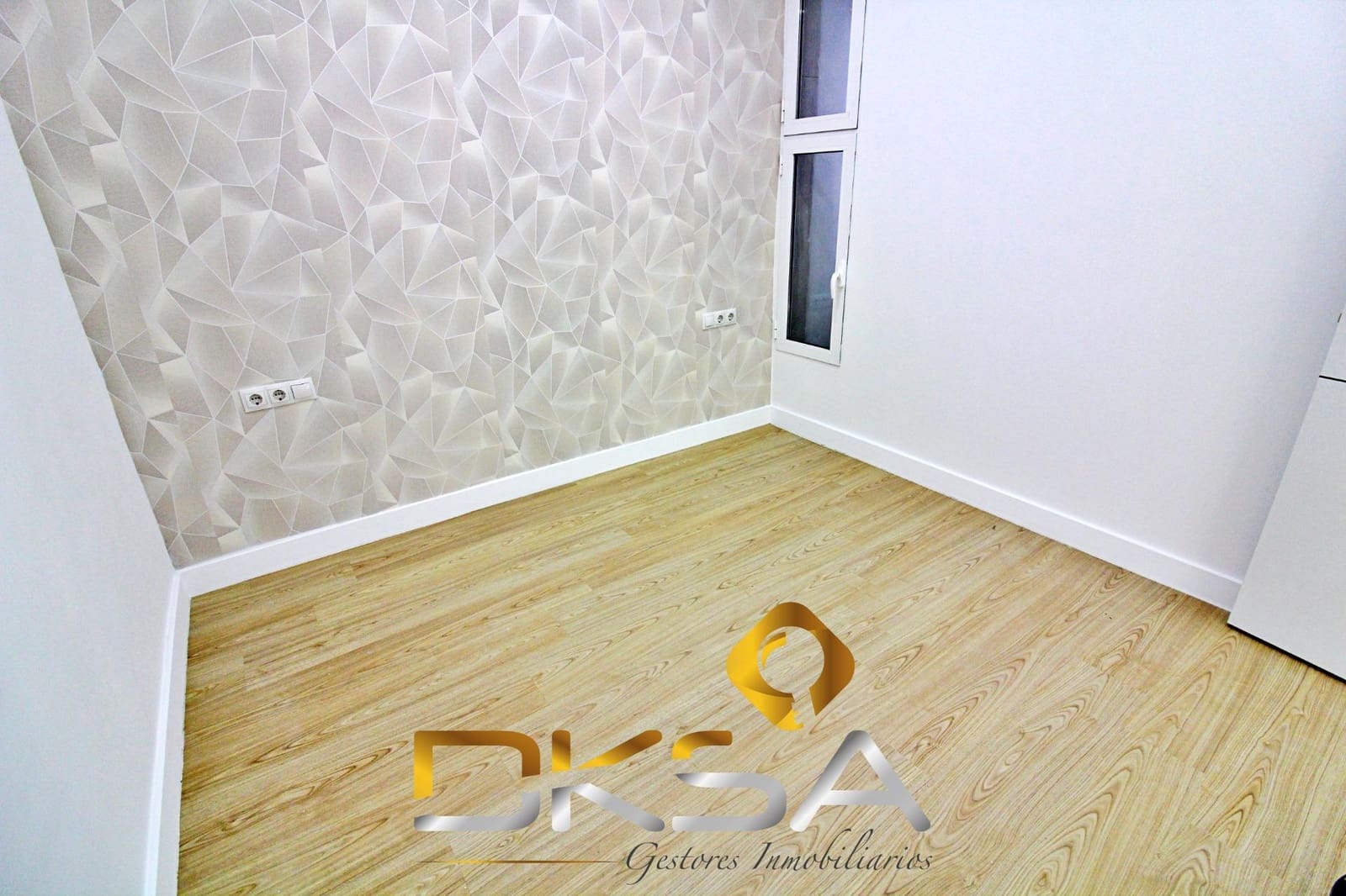 3 slaapkamer Flat te koop in Vila-real - € 115.000 (Ref: 9805824)