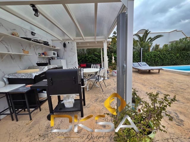 3 makuuhuone Huvila myytävänä paikassa Hondón de las Nieves mukana uima-altaan - 265 000 € (Ref: 9805826)