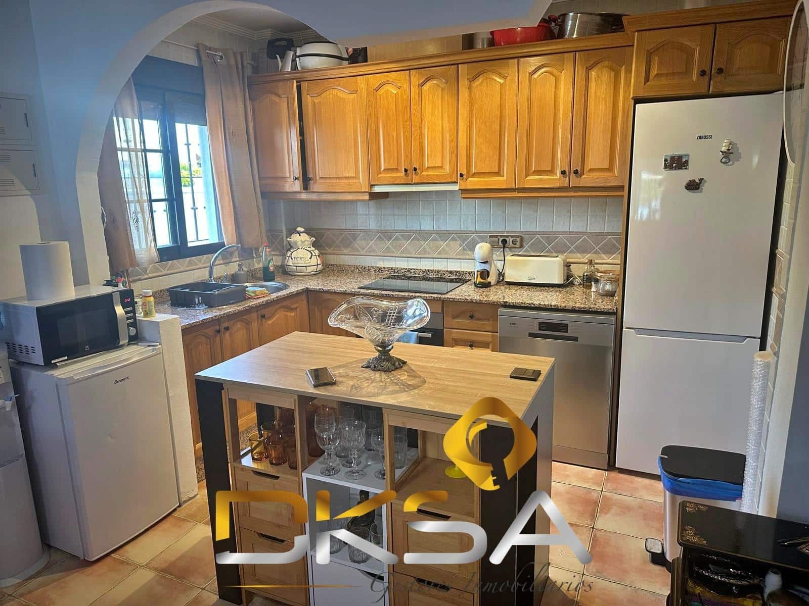 3 makuuhuone Huvila myytävänä paikassa Hondon de las Nieves mukana uima-altaan - 265 000 € (Ref: 9805826)