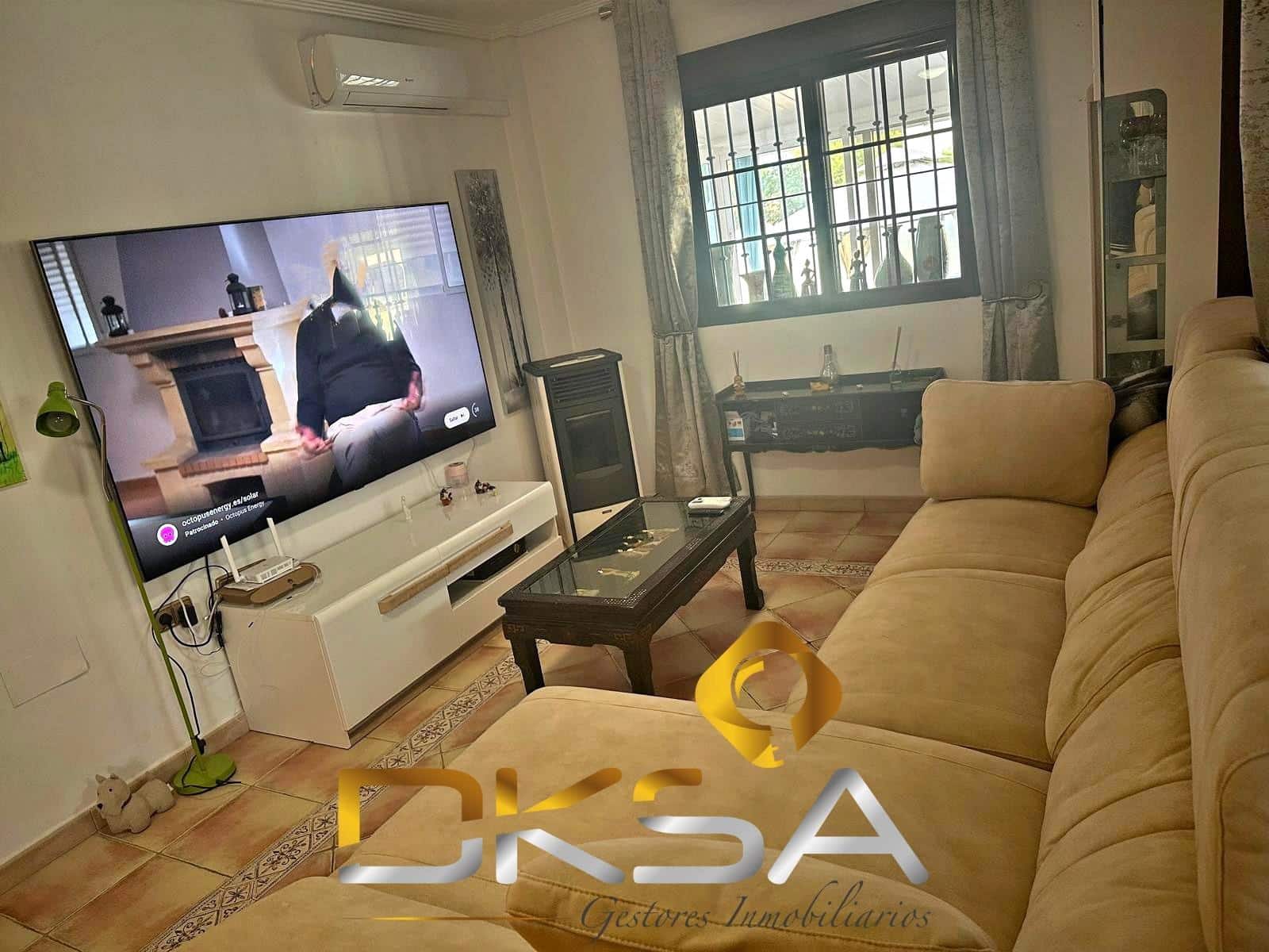 3 makuuhuone Huvila myytävänä paikassa Hondon de las Nieves mukana uima-altaan - 265 000 € (Ref: 9805826)