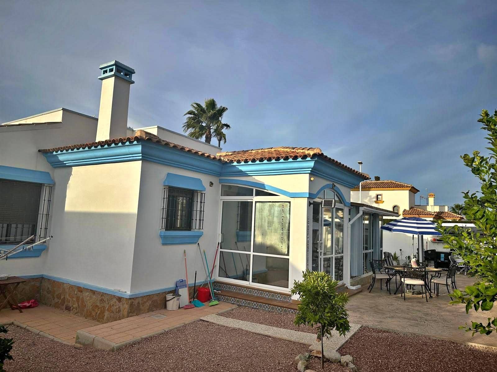 3 makuuhuone Huvila myytävänä paikassa Hondon de las Nieves mukana uima-altaan - 265 000 € (Ref: 9805826)