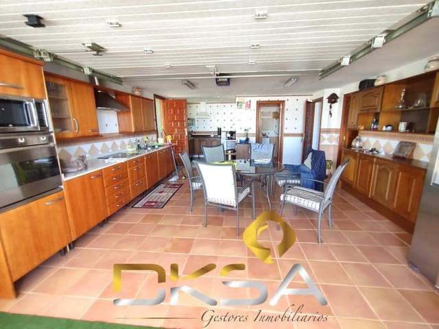4 sovrum Villa till salu i Benicàssim med pool garage - 540 000 € (Ref: 9807901)