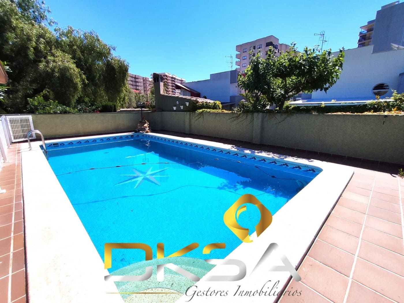 4 sovrum Villa till salu i Benicassim med pool garage - 540 000 € (Ref: 9807901)