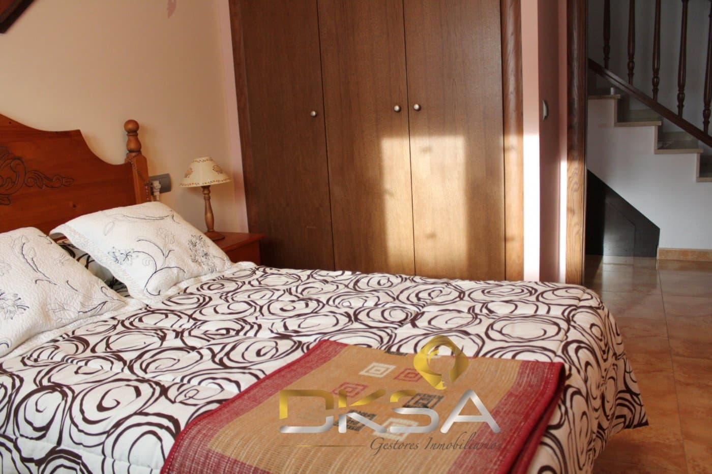 4 camera da letto Villetta Bifamiliare in vendita in Costur con piscina garage - 250.000 € (Rif: 9807902)