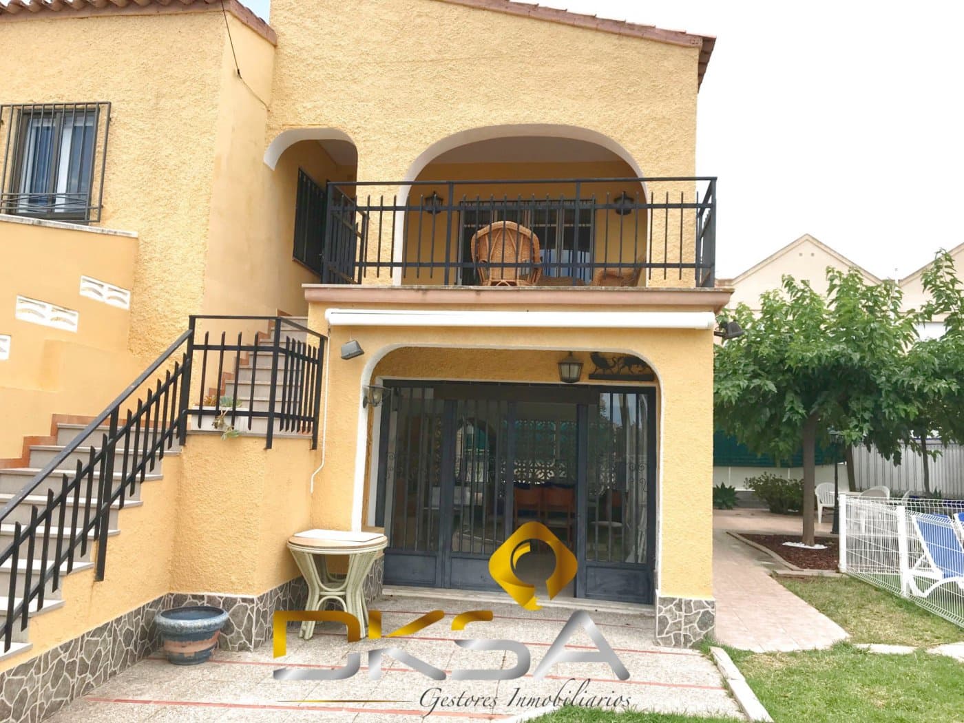 5 Zimmer Doppelhaus zu verkaufen in Benicassim mit Pool Garage - 460.000 € (Ref: 9807910)