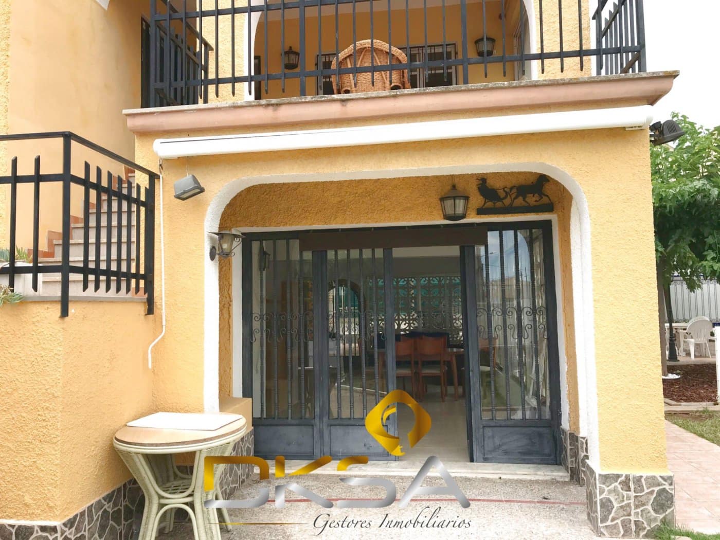 5 Zimmer Doppelhaus zu verkaufen in Benicassim mit Pool Garage - 460.000 € (Ref: 9807910)