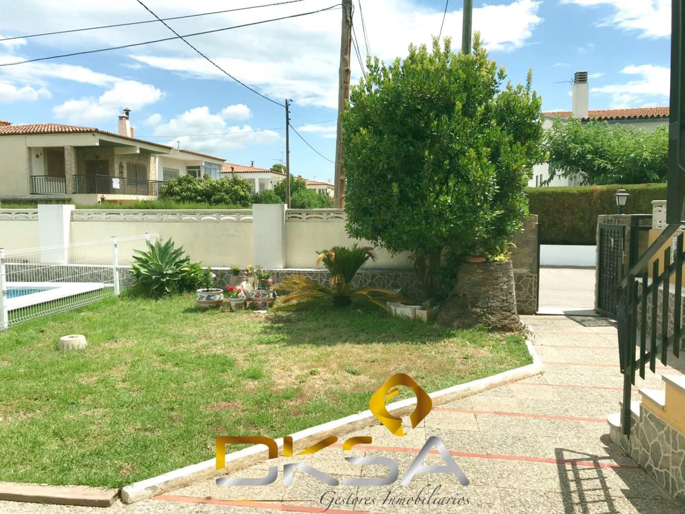 5 Zimmer Doppelhaus zu verkaufen in Benicassim mit Pool Garage - 460.000 € (Ref: 9807910)