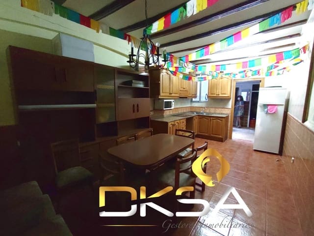 8 soverom Hus til salgs i Vila-real - € 125 000 (Ref: 9807911)