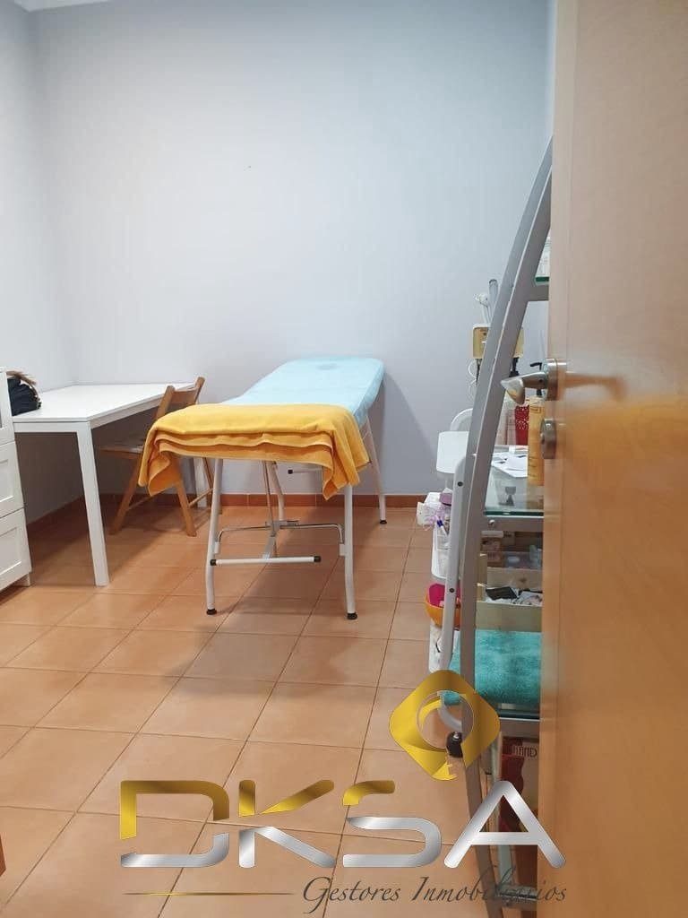 Erhverv til salg i Vila-real - € 115.000 (Ref: 9807913)