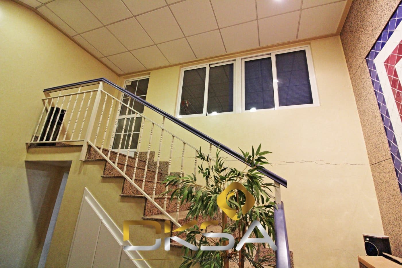 Kommersiell till salu i Onda - 180 000 € (Ref: 9807915)