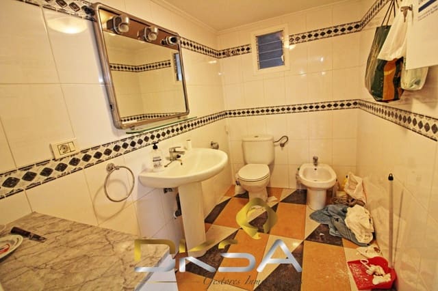 Kommersiell till salu i Onda - 180 000 € (Ref: 9807915)