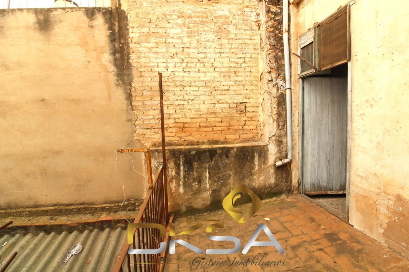 6 soverom Hus til salgs i Vila-real - € 89 900 (Ref: 9807916)