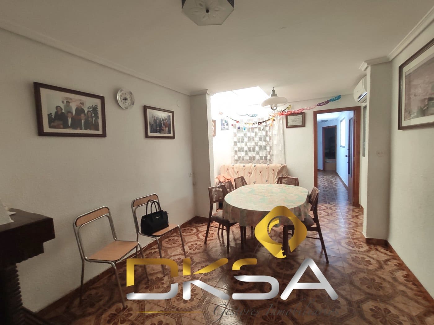 7 slaapkamer Huis te koop in Vila-real - € 400.000 (Ref: 9807919)